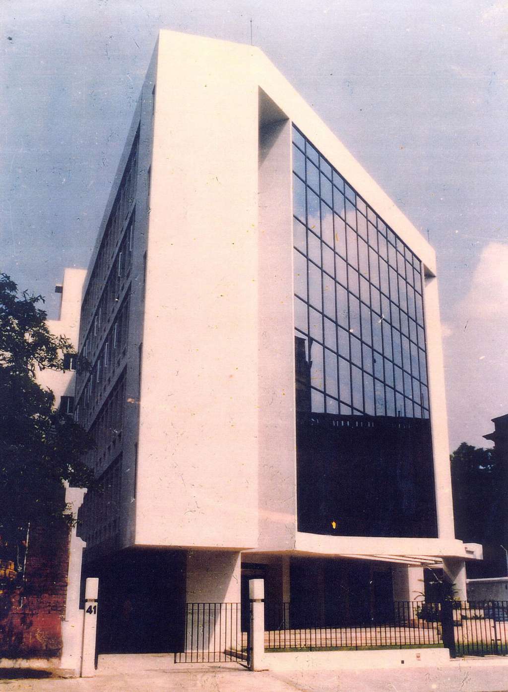 Duckback House