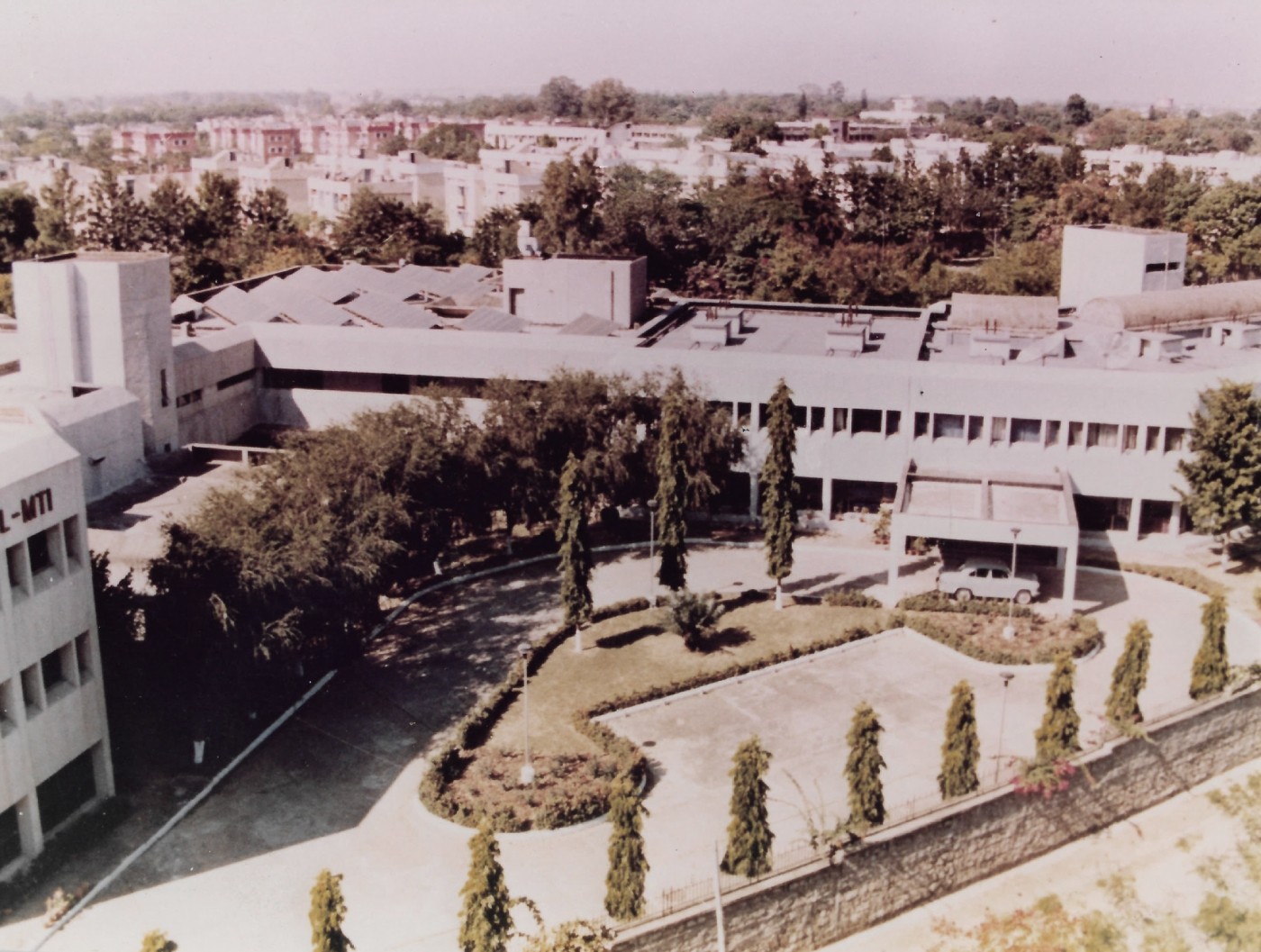 MTI (MANAGEMENT TRAINING INSTITUTE)